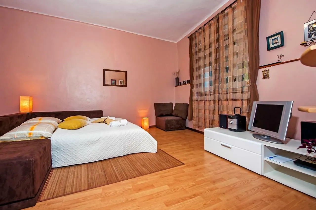 Stela - One Bedroom Apartment Rovinj 0*,  Croatia