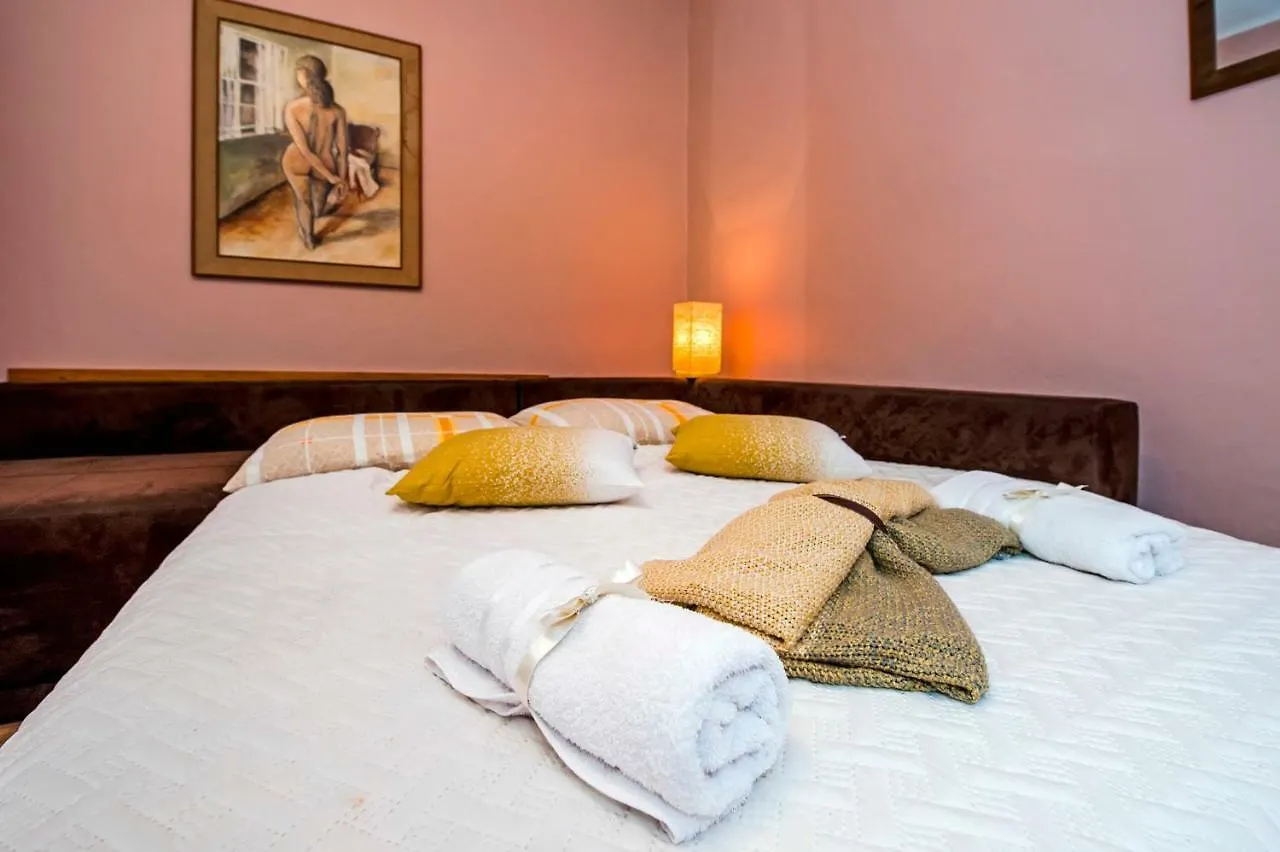 Stela - One Bedroom Apartment Rovinj